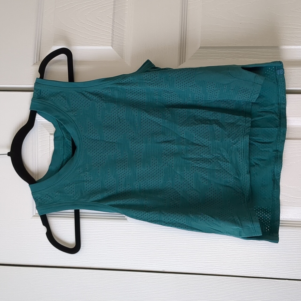 lululemon tank top